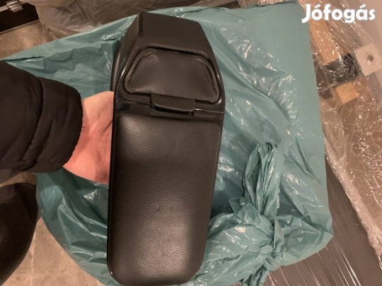 Univerzális könyöklő