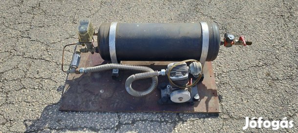 Univerzális olajos kompresszor, tartállyal együtt eladó
