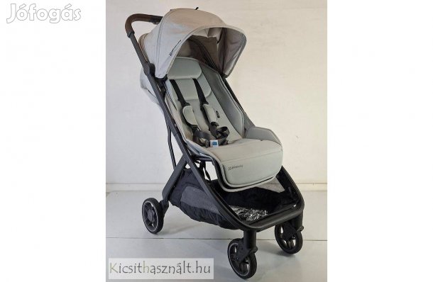 Uppababy Minu V3 babakocsi világosszürke