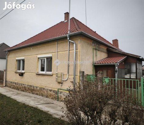 Uraiújfalui eladó 75 nm-es ház
