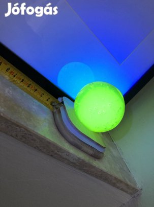 Urán üveg levél nehezék