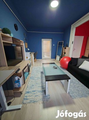 Uránvárosi 40 nm lakás