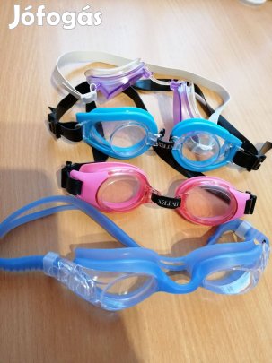 Úszószemüveg gyerekek részére