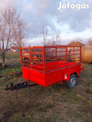 Utánfutó 750 kg , fékes