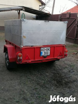 Utánfutó eladó