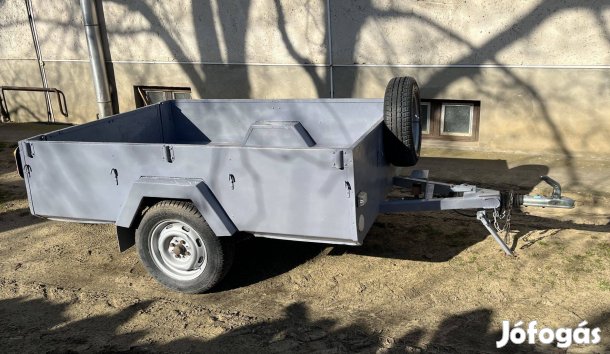 Utánfutó eladó