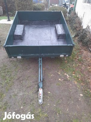 Utánfutó féknélküli felújított állapot