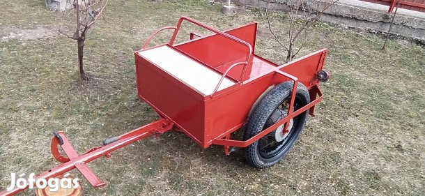 Utánfutó kistraktor pótkocsi kapálógép rotációs kapa rotakapa futó 