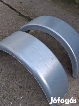 Utánfutó sarvedö pár. 