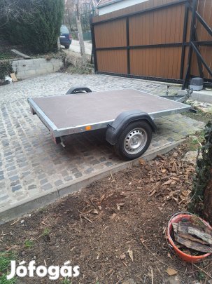 Utánfutó síkplatós