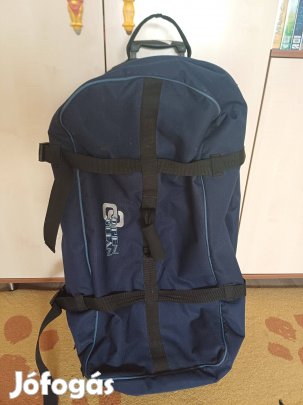 Utazótáska Nagy!gurulós