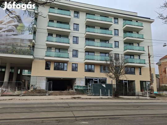 Utolsó erkélyes, 2 szobás kislakás a projektben, Erzsébet királyné út