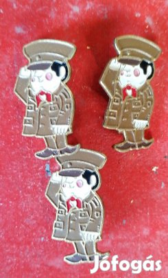 Úttörő vasutas jelvény