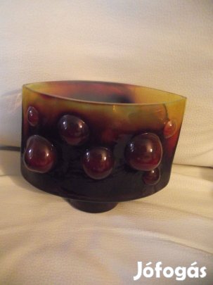 Üveg dísztárgy retro