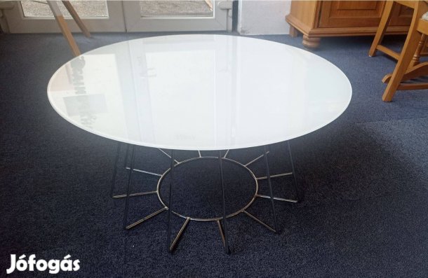 Üveg dohányzóasztal eladó
