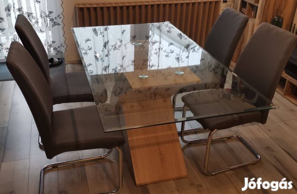 Üveg étkezőasztal székekkel