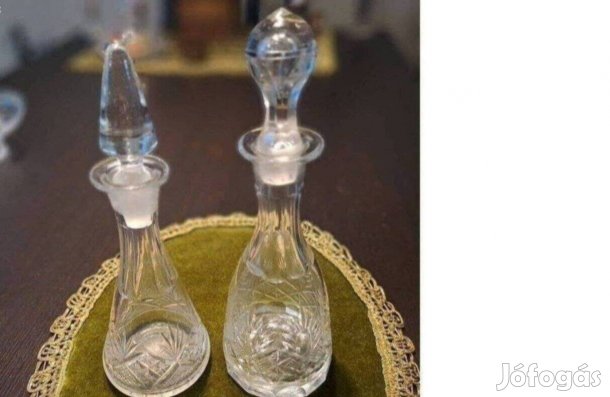 Üveg kiöntők csiszolt dugóval