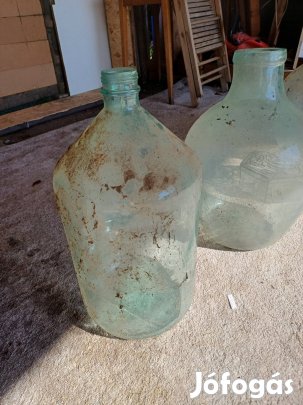 Üveg korsó Jó állapotú 