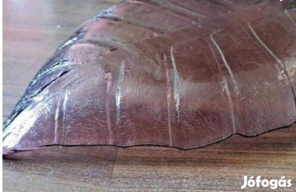 Üveg levél alakú kínáló