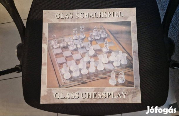 Üveg sakk készlet jelképes áron!