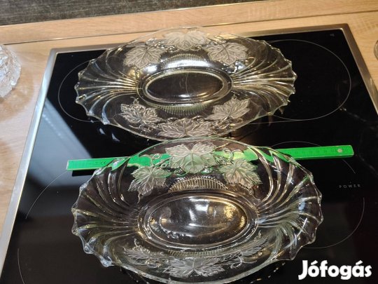 Üveg tálaló tálak párban mély-lapos