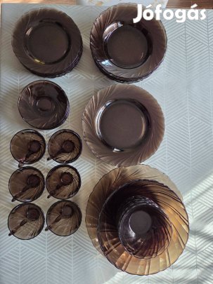 Üveg tányér készlet eladó