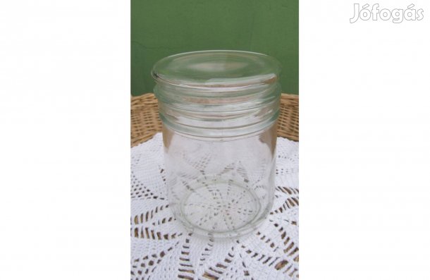 Üveg tetejű aromazárós üveg