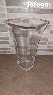 Üveg váza vastagfalú