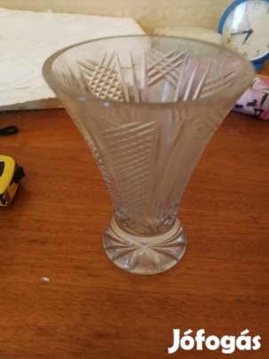 Üveg vázák, és hamutartó 