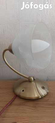 Üvegbúrás fali lámpa