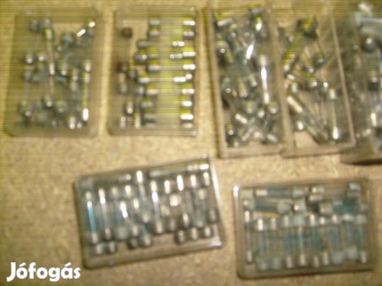 Üvegcső biztosító betétek