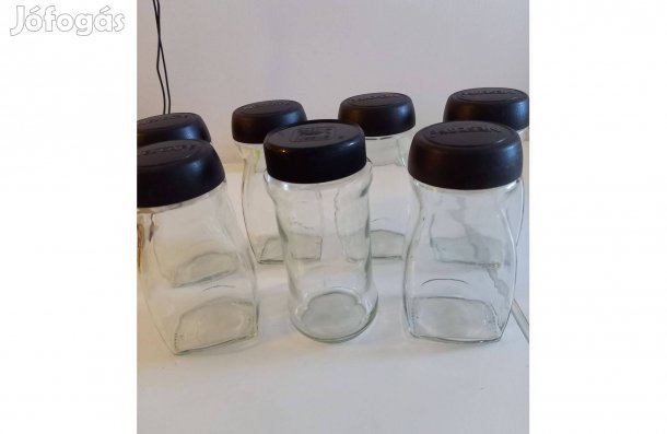 Üvegek fűszertartónak