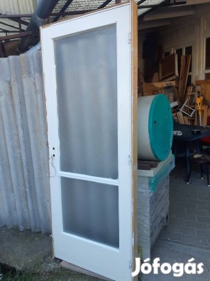Üveges ajtó tokkal jobbos 82x207cm beépítő méret