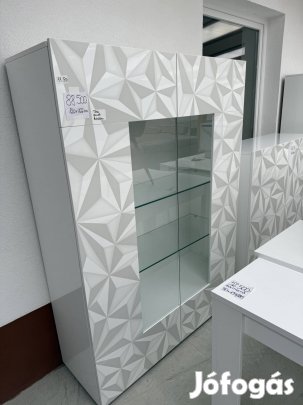 Üveges vitrin/tálalószekrény