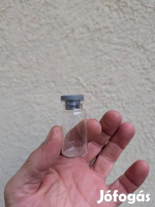 Üvegfiólák,fiolák pl pókoknak