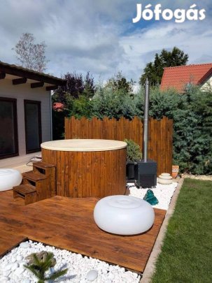 Üvegszálas dézsafürdő 4-6 személyes, külső saválló kályhával