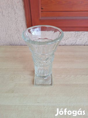 Üvegváza eladó