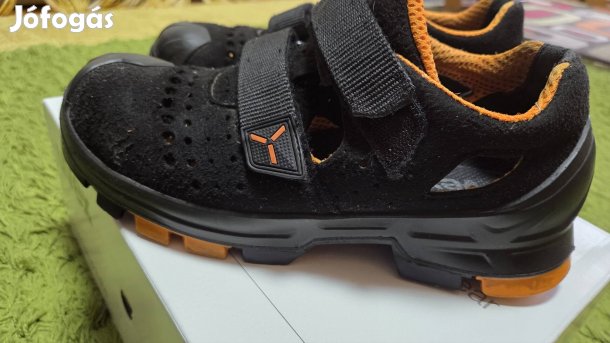 Uvex munka szandál 40es