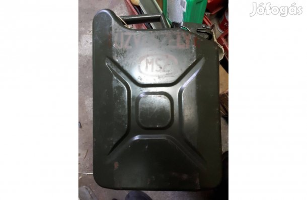 Üzemanyag kanna 10 l-es eladó !