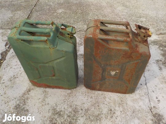 Üzemanyag kannák 20L