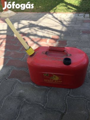 Üzemanyagkanna 10-literes fémből eladó!