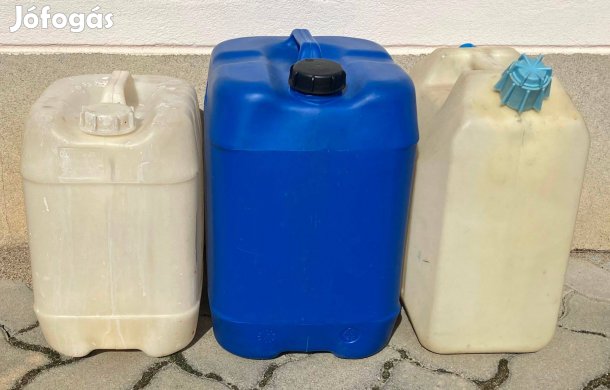 Üzemanyagkanna 20 literes 3 db egyben