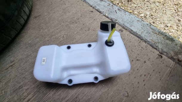 Üzemanyagtank, benzintank, benzincsővel, szűrővel tanksapkával