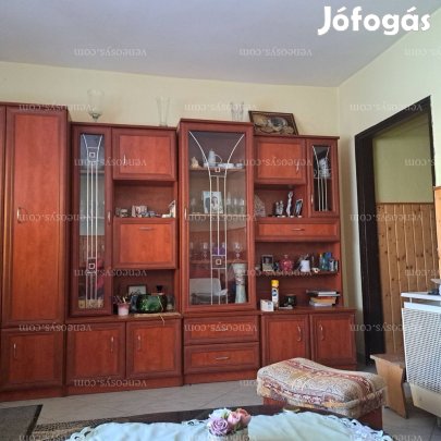 VÁLLALKOZÁS + TÖBBGENERÁCIÓS OTTHON egyben! - Galambok