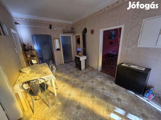 VASÚT ÉS A BALATON KÖZÖTT