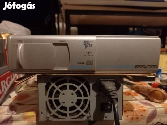 VDO Dayton CD-tár + kábel eladó, cserélhető