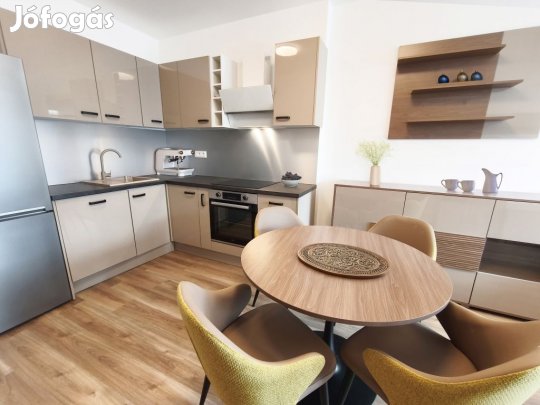 VIII. Kerület, Dankó utca, 41 m2-es, társasházi lakás, 2 szobás