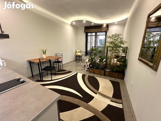 VIII. kerületi eladó tégla társasházi lakás