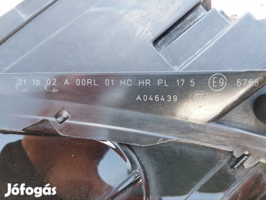 VII Golf baloldali fényszóró