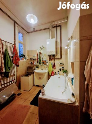 VI. Kerület, Paulay Ede utca, 71 m2-es, társasházi lakás, 2 szobás